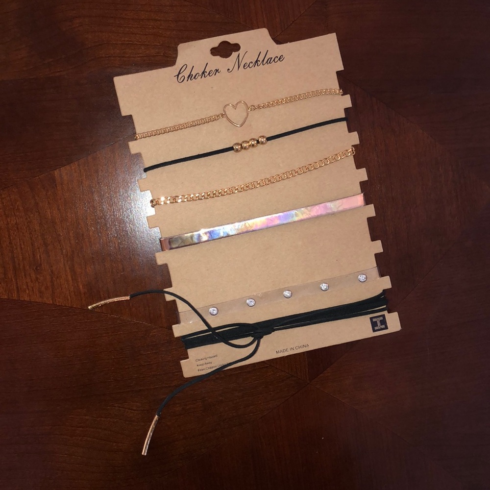 Set of 6 Classic Choker Necklaces NWT - Picture 4 of 4